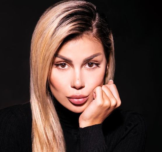 FOTO/Luana Vjollca paska “vënë mend”, i kthehet natyralitetit dhe thjeshtësisë