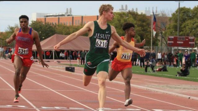 VIDEO/Shumë afër Usain Bolt, 18-vjeçari pritet të thyejë rekordin