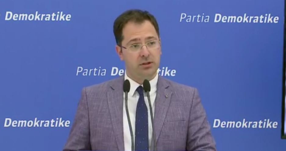 VIDEO/”Veliaj kampion i betonizimit”, PD:  Më shumë se 1 leje ndërtimi në ditë, ka marrë 54 milionë dollarë