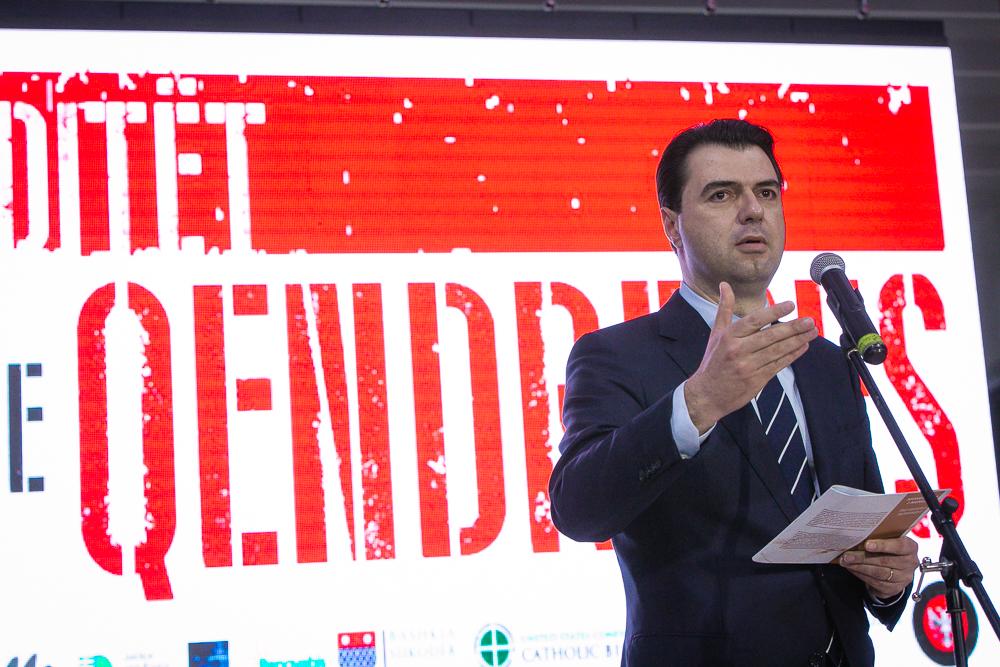 ‘Krimi komunist nuk u ndëshkua’/ Basha: Do kthejmë ligjin për ish-të përndjekurit në shinat e Kushtetutës