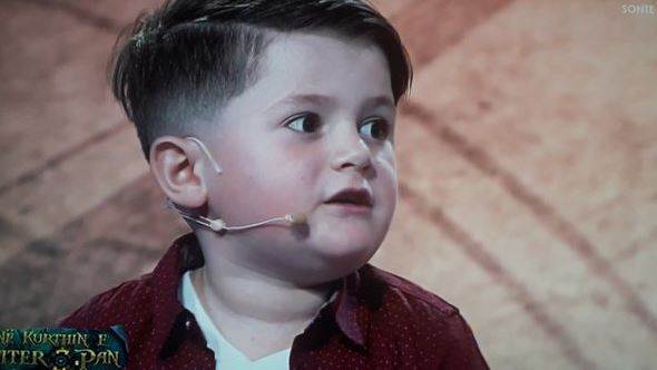 VIDEO/Endrra e bërë realitet, brenda në shtëpinë e re të “Tarameles”