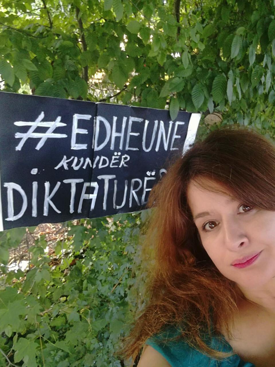 “#Edheunë”/Aktorja sjell mesazhin nga Parisi: Dua të jem në një qeli me Bujar Kapexhiun