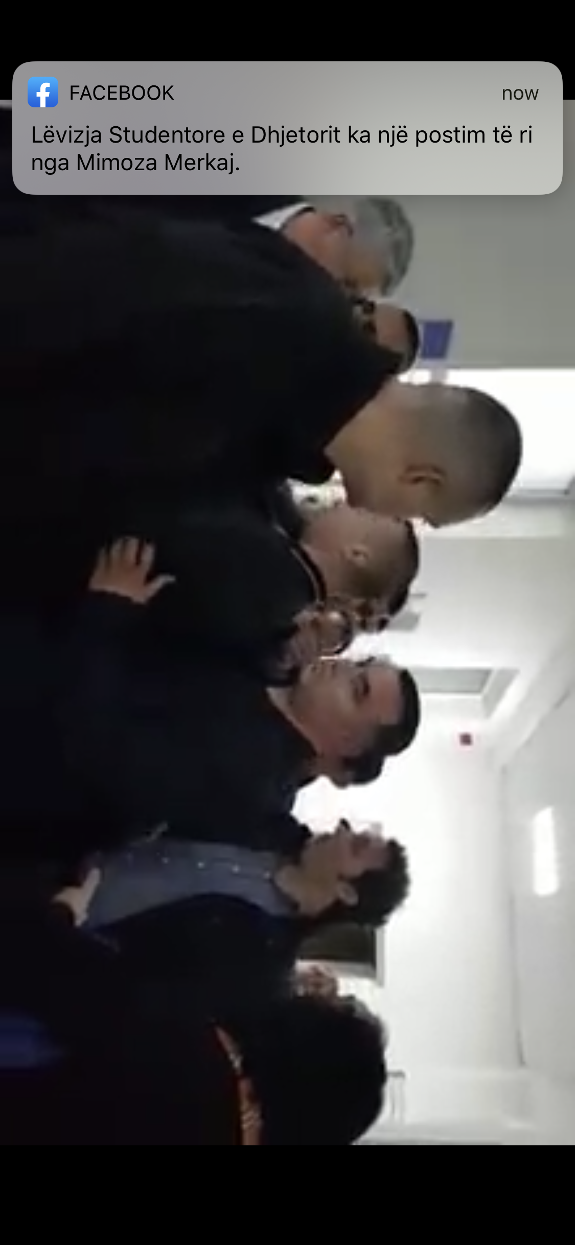 VIDEO/ Debat i ashper mes Bardh Spahise dhe Sander Lleshajt, shtyhen ne spital