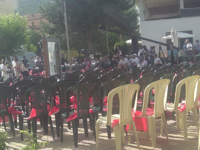 Kryebashkiakja publikon fotot nga mitingu i Ramës: Edhe socialistët kanë filluar braktisin takimet farsë