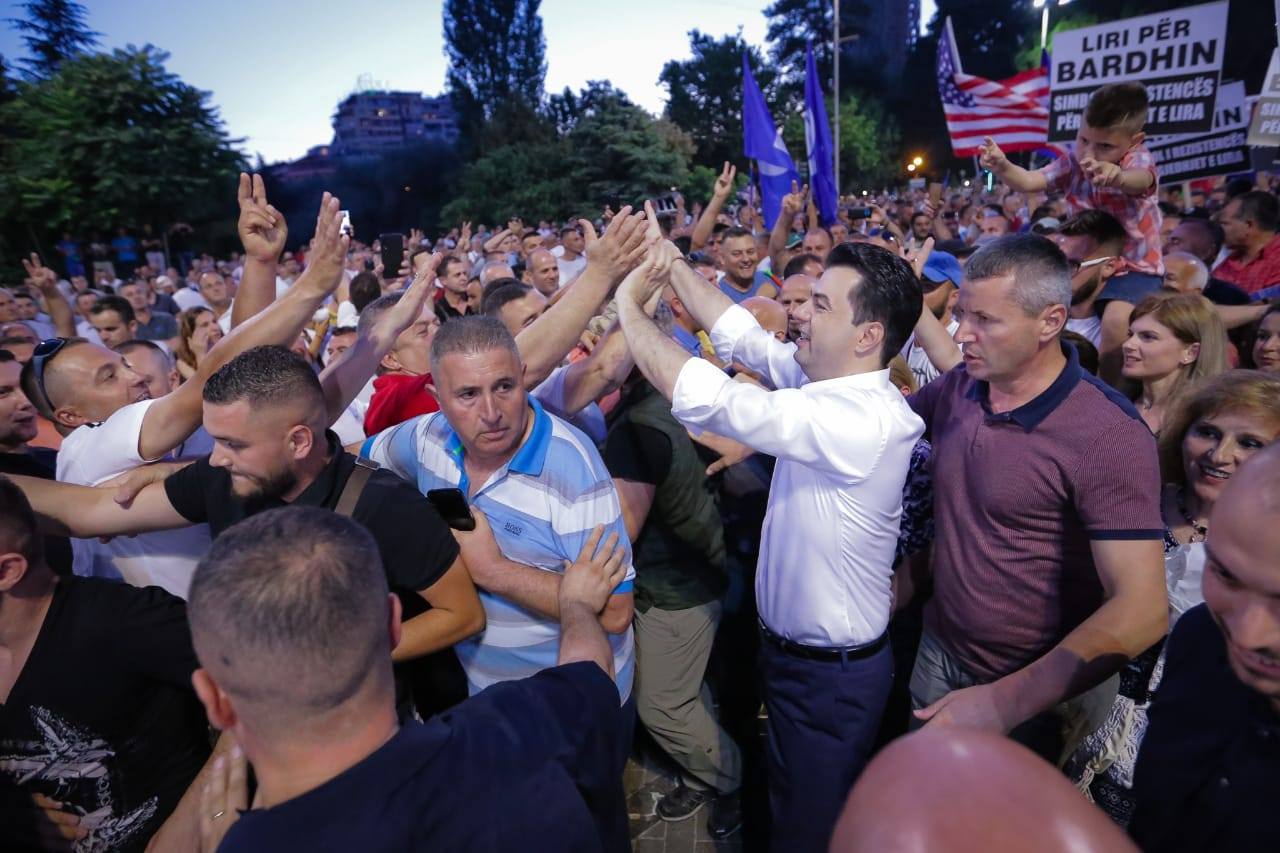 FOTO/Basha i vendosur për 30 Qershorin: Ja si do të zgjidhet kjo krizë