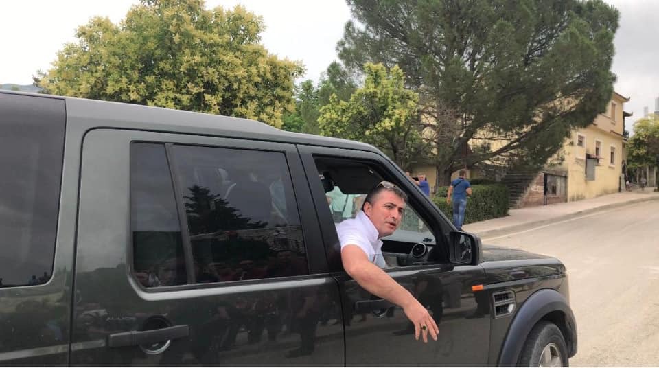 “Rama hyri ne Permet i maskuar”