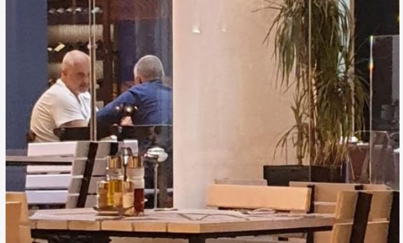 FOTOLAJM/Rama në Vlorë, takimi me një person të rëndësishëm para mbylljes së fushatës