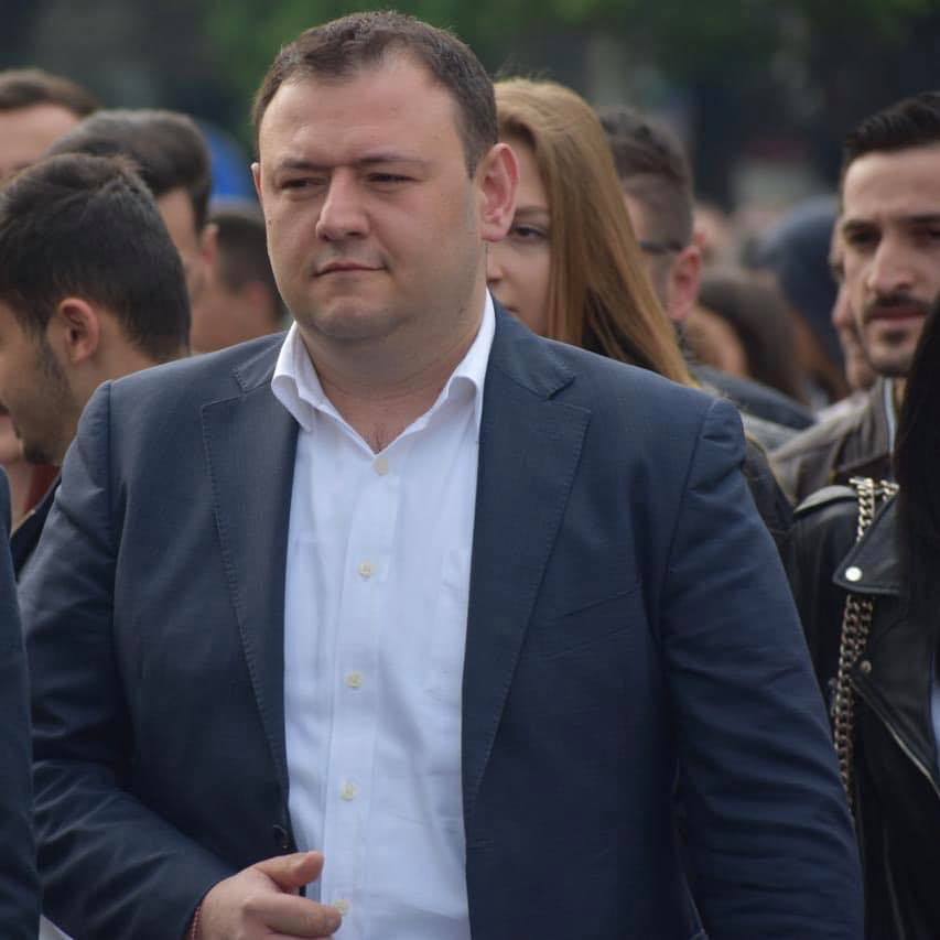 Hasa: Rama   i tmerruar shoqërohet nga qindra trupa policore