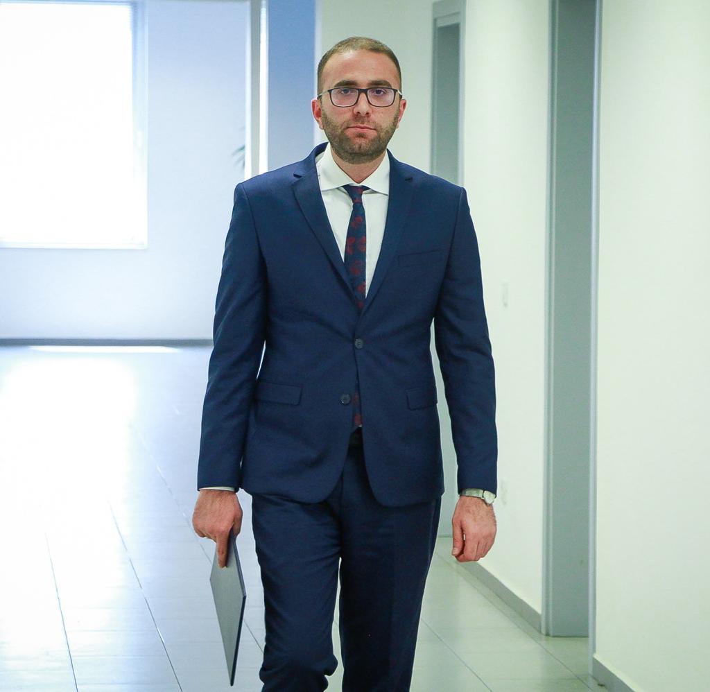 Hetimi ndaj Bashës/ Bardhi: Prokurorët e Ramës veprojnë sa herë që kanë shefin në vështirësi