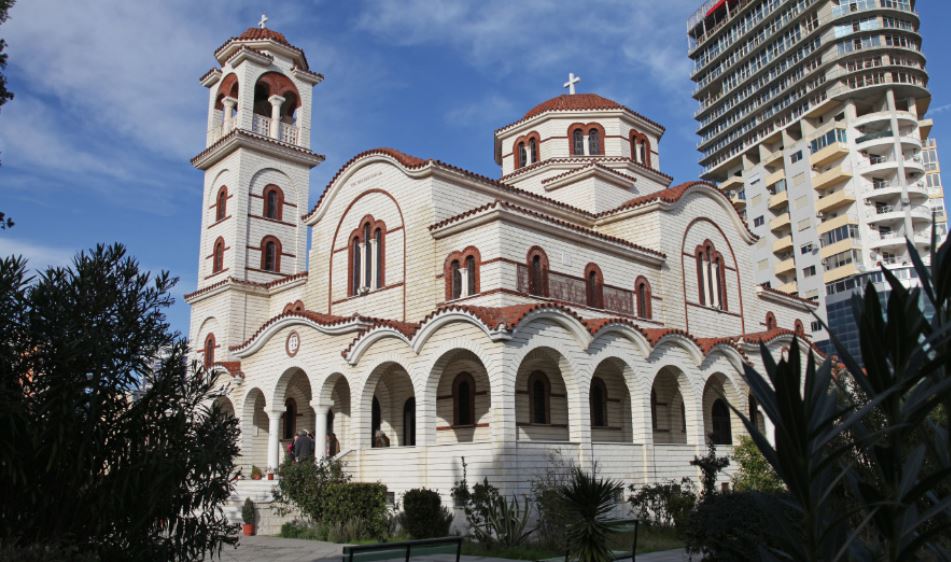 Grabitet Kisha Ortodokse në Durrës, autorët marrin paratë në arkë