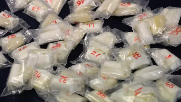 Kapen me kokainë në furgon dhe shtëpi, arrestohen të rinjtë shqiptarë në Itali