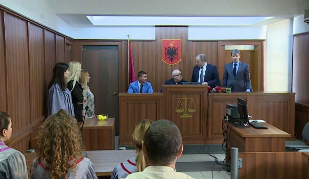 30 Qershori në duart e Kolegjit Zgjedhor, Manjani: Nuk mund të shqyrtojë ankesa jashtë proçesit zgjedhor