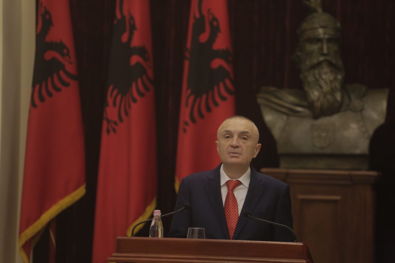 Ironia e Metës: Dekretin mund ta çojnë dhe në gjykatë e Skraparit, por zgjedhje nuk ka