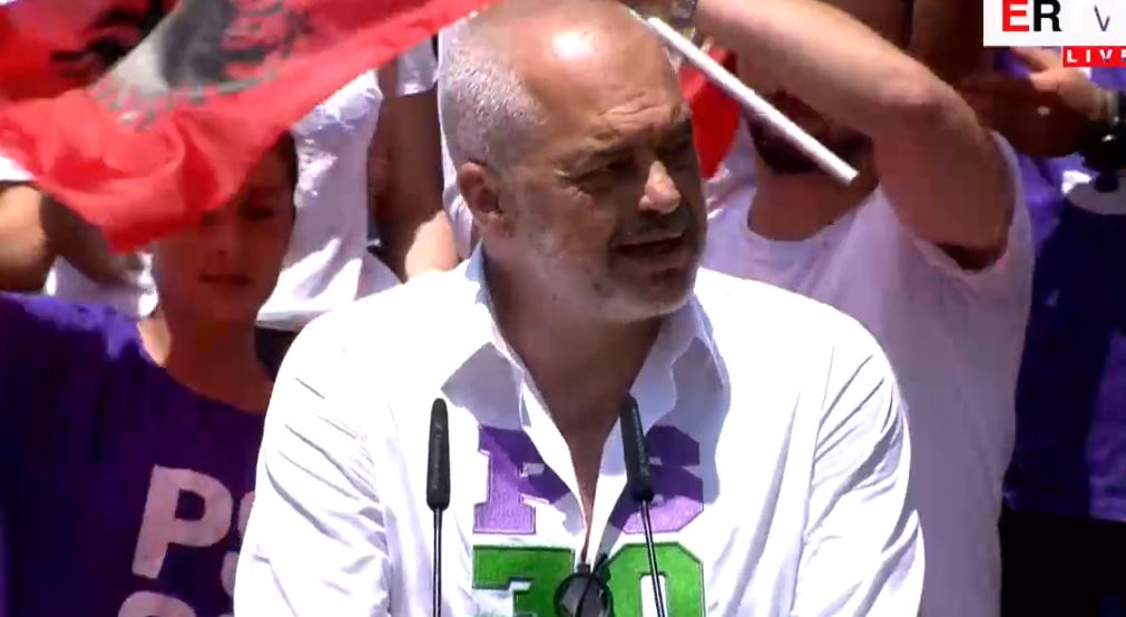 “S’ka arsye për përplasje”, Rama bën ironi me Metën: Ka informacione nga fallxhorja për gjakderdhjen