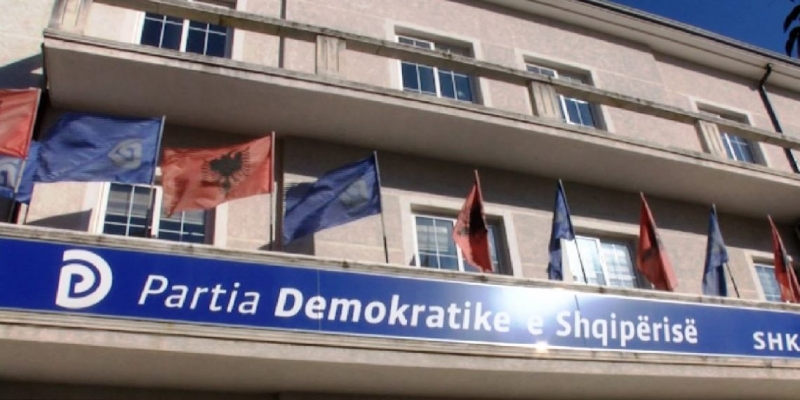 Kryetari i PD në Lushnjë, letër KZAZ: Presidenti ka anulluar zgjedhjet! Lironi ambjentet publike