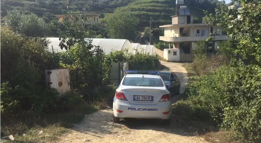 Durres, krim makaber, burri qellon me thike ne zemer