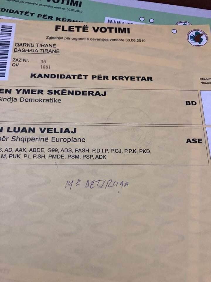 FOTO/Paloka- Ramës: Në 30 Qershor… Edhe qentë të kthyen shpinën…