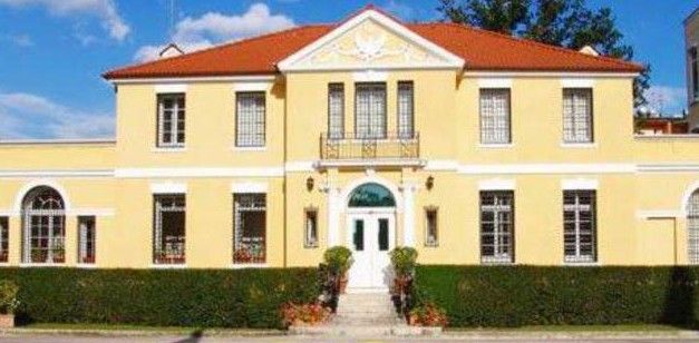 Protesta e opozitës/ Ambasada e SHBA thirrje qytetarëve