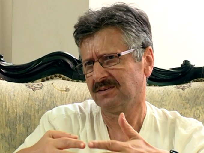 Flet djali i Mehmet Shehut: Ma ndaluan të dilja pas orës 9, e vërteta e gruas sime me diplomatin…