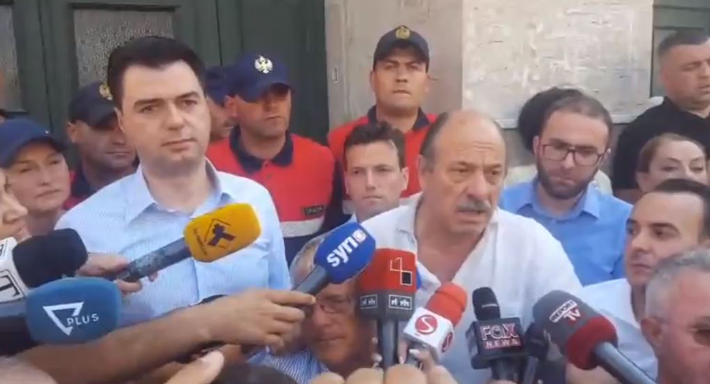 Basha krahë artistëve, bën deklaratën e fortë: Projekt grabitës, këtu po pastrohen paratë e drogës