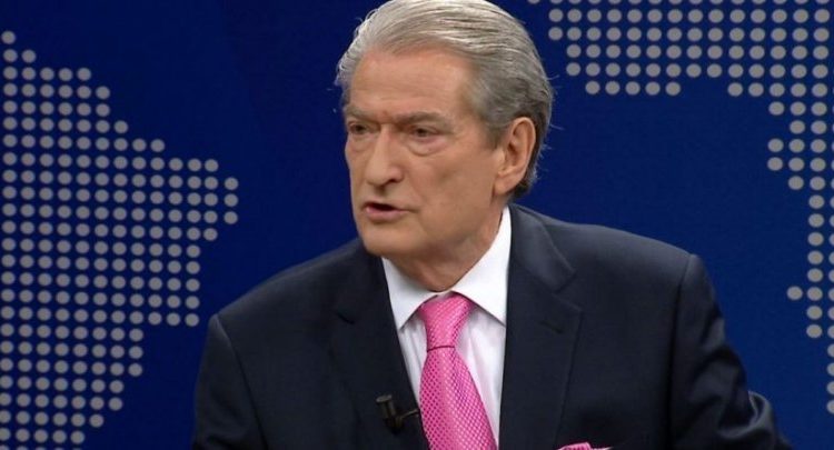 ‘Detyronin njerëzit të votonin, në Elbasan zgjedhjet i vëzhgoi Suel Çela!’