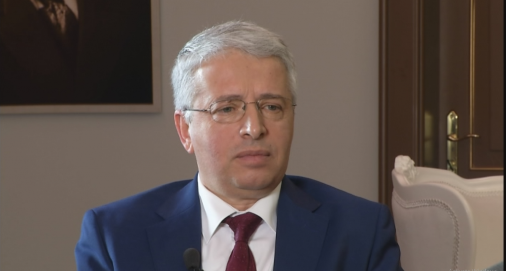 Lleshaj takim me homologun e tij britanik në Samitin e Poznan-it