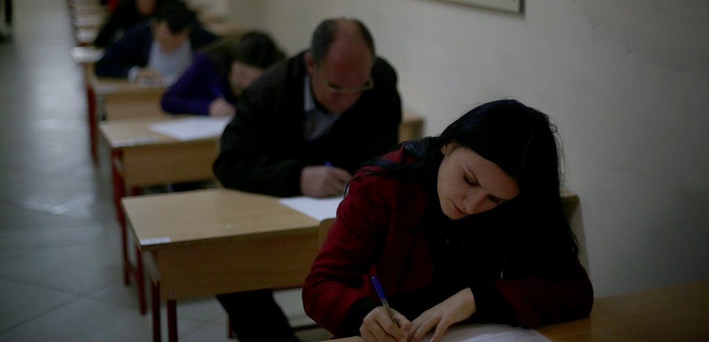 Testimi për mësuesit e rinj/ 6 mijë aplikime për 1400 vende të lira