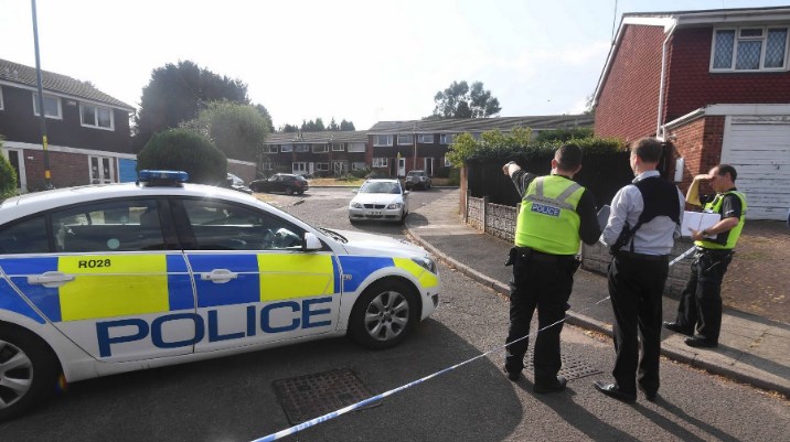 ANGLI/ Arrestohet pas një muaji shqiptari , vrau gruan me thikë