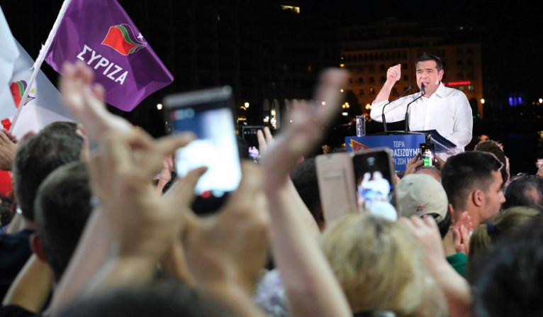 Greqi/ Tsipras drejt largimit nga pushteti