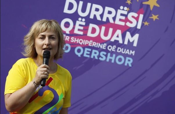 Ndodh edhe kjo! Pas manovrës së PS, Gjykata e Durrësit vërteton mandatin e Valbona Sakos