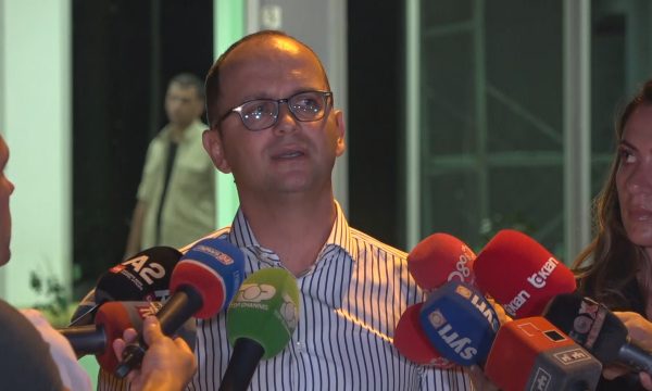 “Rasti Pjetri”/Bushati kundër Ramës: Situata nuk zgjidhet me shkarkime