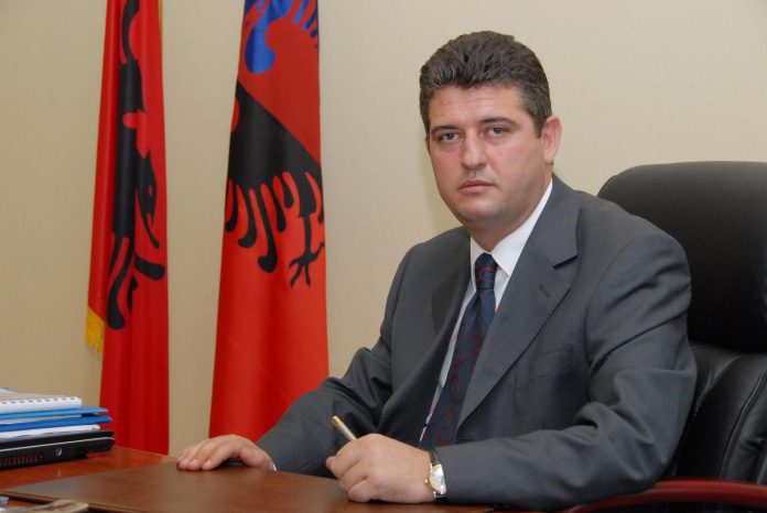 Prençi denoncon me emra: Kriminelët mblodhën vota për …