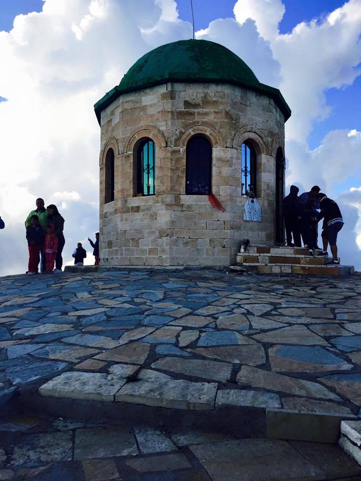 Sot nis pelegrinazhi ne Malin e Tomorrit, a do te shpallet park kombetar?