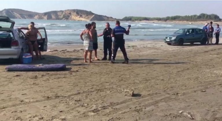 SKANDAL/ Plas grushti në Borsh me turistët, ja arsyeja