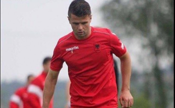 “Keni pushtet absolut dhe nuk bëni asgjë”, Hila i përvishet Braçes: Kujtoheni për futbollin vetëm kur…