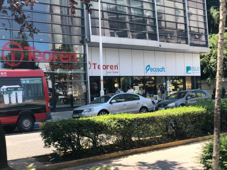 “Teatri ka goxha shembull”, Malltezi tregon rastin tjetër në Tiranë: Kinema Millenium u bë 9-katëshe