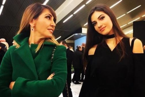 FOTO/Për pushime me fëmijët, Majlinda Bregun e ka “zënë” halli me Kejdën: Jam betuar…