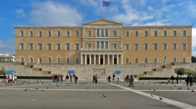 Shqiptarët që do të përfitojnë nënshtetësi greke/ Ja Kategoritë