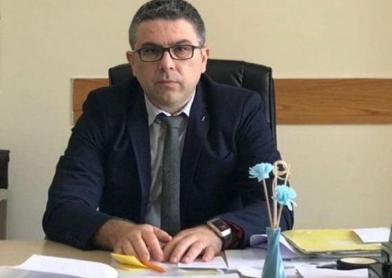 EMRI/Vetëdorëzohet në polici zyrtari i lartë i PS-së