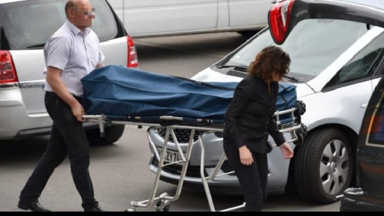 SHOKUESE/Kosovari vret me thikë ish-gruan dhe partnerin e saj