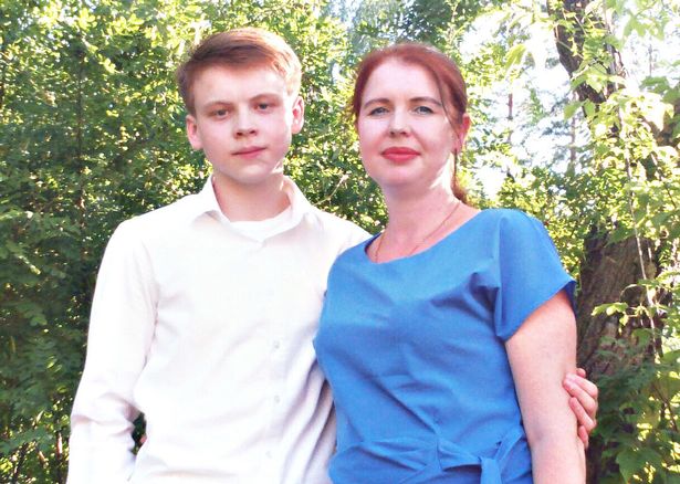 SHOKUESE/ Studenti  kryen masakër, vret me sëpatë gjithë familjarët