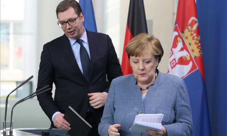 Angela Merkel “ultimatum” Vuçiçit: Do ndëshkoheni rëndë