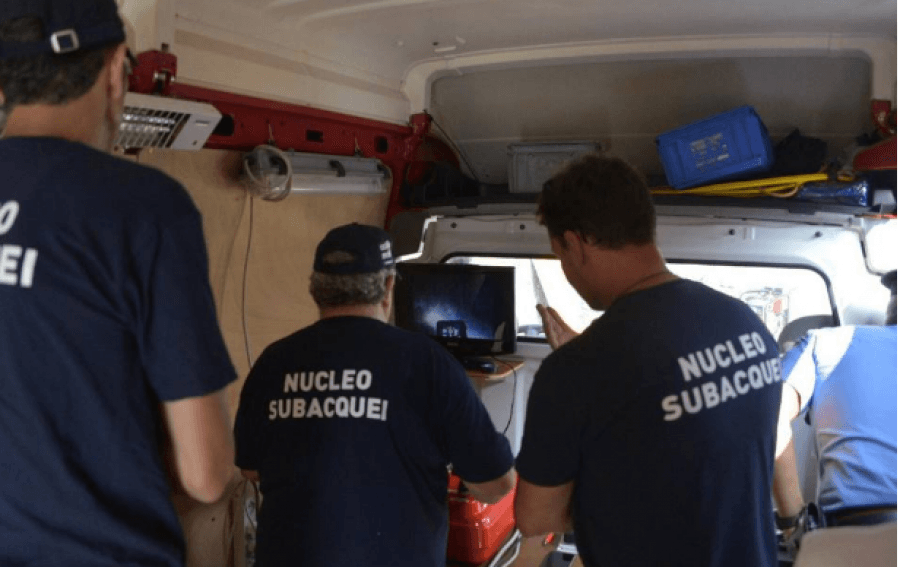 FOTO/Gjendet pas 15 vitesh në fund të liqenit kufoma e italianit