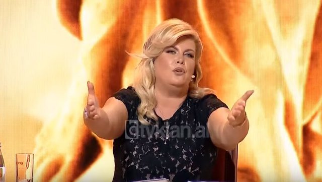 VIDEO/Reagimi i Eni Çobanit kur i humbi durimi në emision: Të zihesh për një burrë… po s’ia vlen moj zonja
