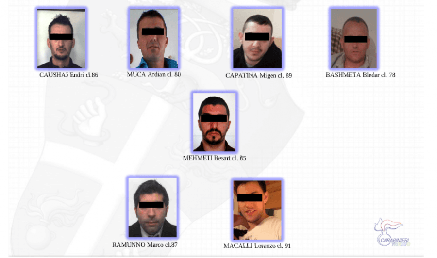 ITALI/ Prangoset gjithe banda shqiptare