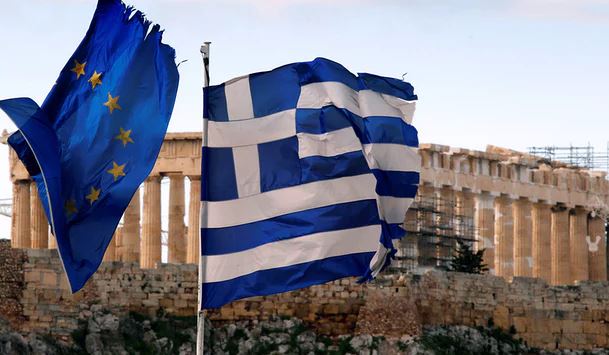 Ndryshimet në legjislacionin grek,ja çfarë përfitojnë emigrantët shqiptarë