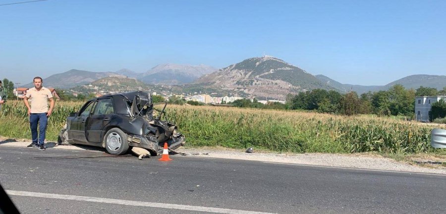 Betonieria bën copash makinën, aksident i rëndë në Lezhë