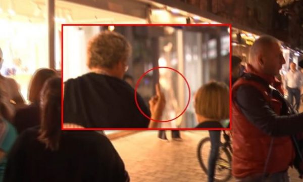 OSBE mbyll hetimin për ‘gishtin e mesit’, asnjë masë disiplinore për Borchardt