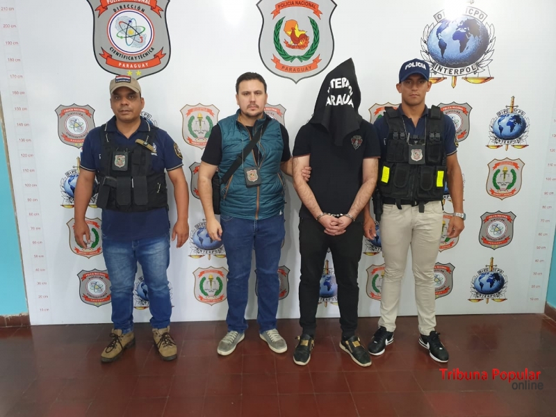 FOTO/I përfshirë në skema borxhesh dhe mashtrimesh, arrestohet në Paraguai djali i ish-prefektit