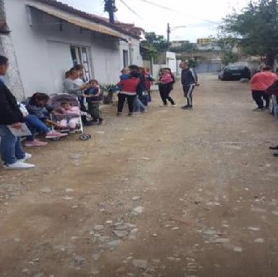 FOTO/”Kujdesi shëndetësor për fëmijët në Tiranë, si në ndonjë fshat në zonat më të thella të globit”